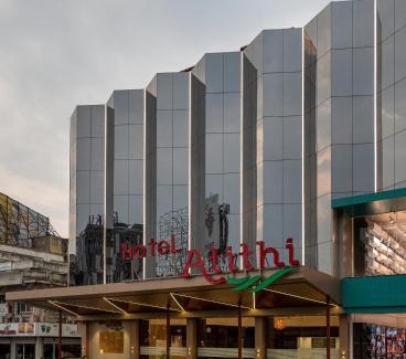 Aurangabad Hotel | Relax at Hotel Atithi in Aurangabad with Pool Access