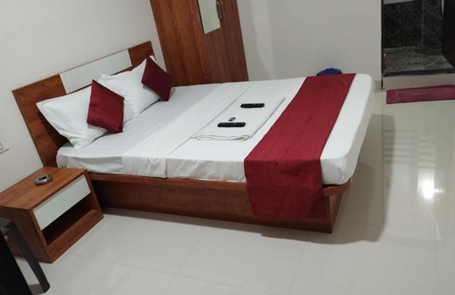 Indapur Hotel | Budget-Friendly Family Stay at Hotel Atithi Executive