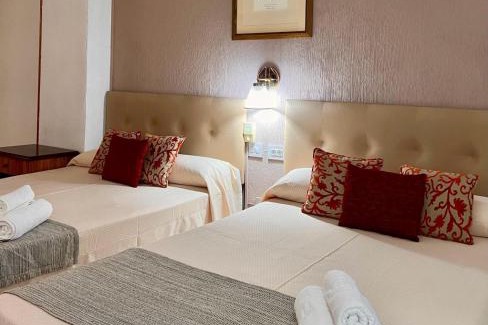 Santa Cruz de Tenerife Hotel | Pet Friendly Hotel Atlántico Centro with Family Amenities