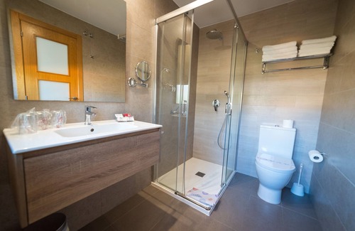 Montalvo Hotel | Discover Hotel Atlántico Sanxenxo: Rated 9.2 with Pool & Spa