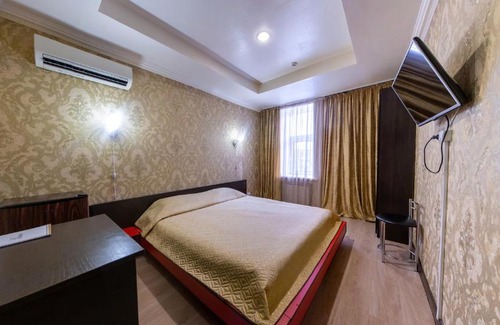Ryazan Hotel | Discover Comfort at Hotel Atlantic with Pool & Breakfast