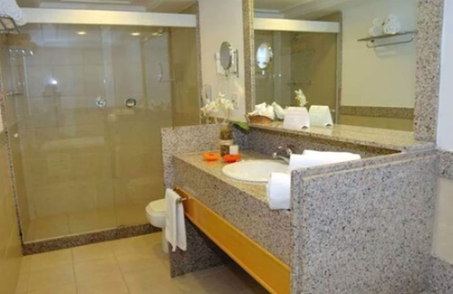 Humaita Hotel | Relax at Hotel Atlantico Buzios with Pool & Spa Amenities