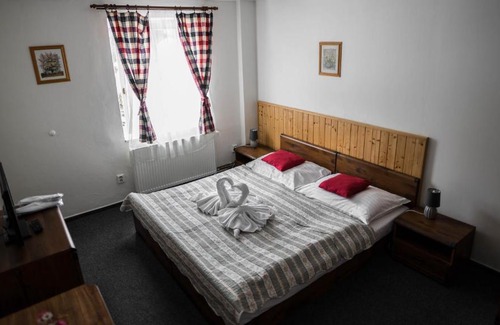 Velka Upa Hotel | Discover Hotel Atlas: Pet-Friendly Stay with Breakfast