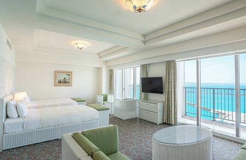 Taira Hotel | Indulge at Hotel Atoll Emerald Miyakojima - Guest Rated 9/10