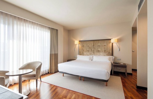 Elvina Hotel | Experience Hotel Attica 21 Coruña: Top-Rated Comfort Awaits