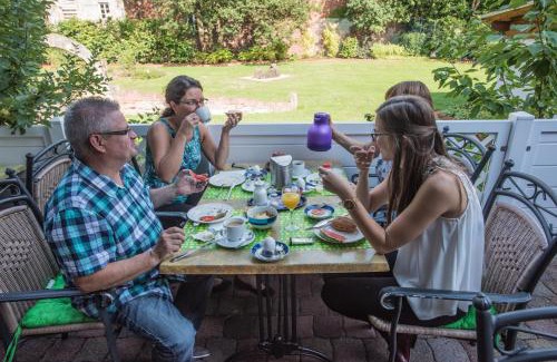 Sankt Wendel Hotel | Oceanfront Escape at Hotel & Auberge le Journal - 8.9/10