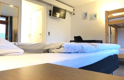 Avlum Hotel | Discover Comfort at Hotel Aulum Kro with Pool and Dining