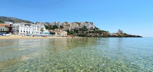 Sperlonga Hotel | Experience Hotel Aurora: Oceanfront Bliss with Spa Access