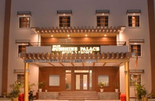 Tarabganj Hotel | Discover Comfort at Hotel Avadh Sunshine in Ayodhya