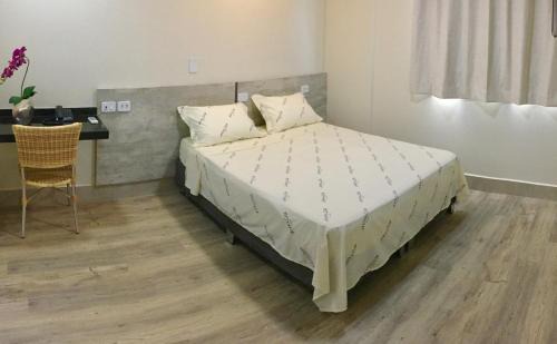 Zona 01 Hotel | Budget-Friendly Hotel Avalon Maringá with Family Amenities
