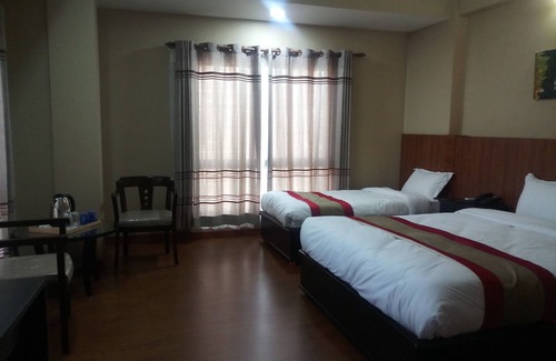 Lalitpur Hotel | Exceptional Stays at Hotel Awana: Kids Welcome, Breakfast Included