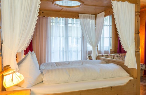 Adelboden Hotel | Discover Hotel Bären: Rated 9.4/10 with Spa and Restaurant