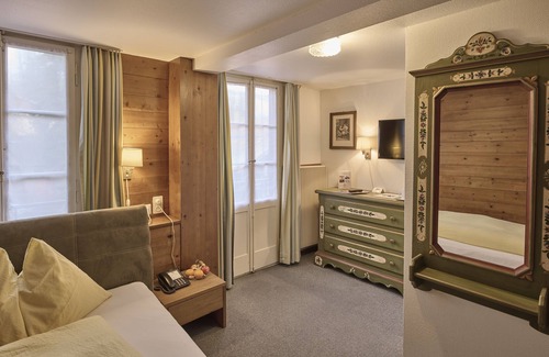 Wilderswil Hotel | Discover Hotel Bären - The Bear Inn with Spa & Dining Options