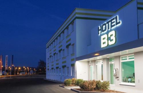Mauthausen Hotel | Comfortable Stay at Hotel B3 with Breakfast & Family Amenities