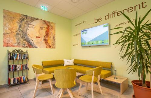 Mauthausen Hotel | Comfortable Stay at Hotel B3 with Breakfast & Family Amenities