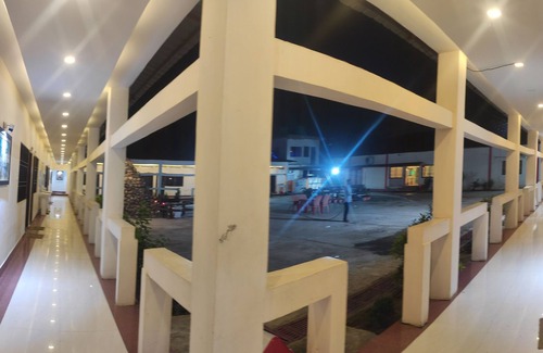 Janakpur Hotel | Discover HOTEL BABA KO DHABA: Family-Friendly Comfort