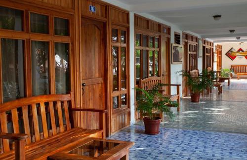 Capurgana Hotel | Discover Hotel Bahía Pinorroa: Pet-Friendly Retreat