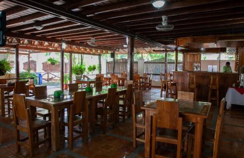 Capurgana Hotel | Discover Hotel Bahía Pinorroa: Pet-Friendly Retreat