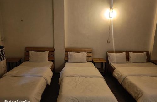 Gandaki Zone Hotel | Hotel Baishnav, Mugling Kurintar Mankamana