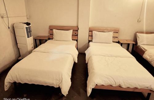 Gandaki Zone Hotel | Hotel Baishnav, Mugling Kurintar Mankamana
