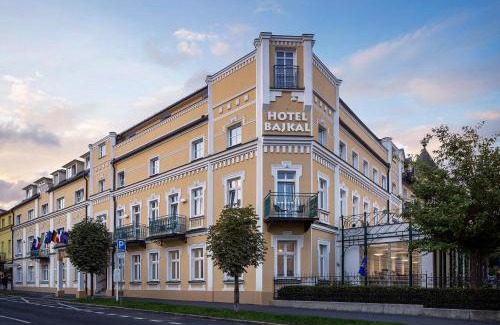 Frantiskovy Lazne Hotel | Discover Hotel Bajkal: Oceanfront Getaway with Spa Access