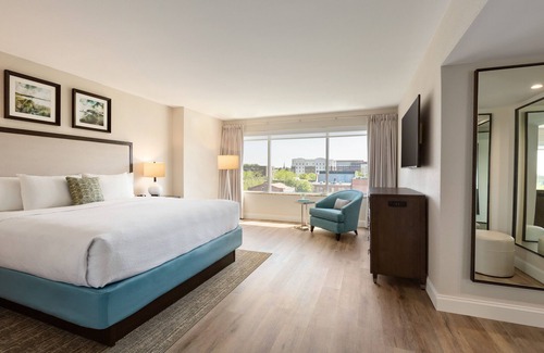Downtown Wilmington Hotel | Explore Hotel Ballast Wilmington: A 4-Star Oasis