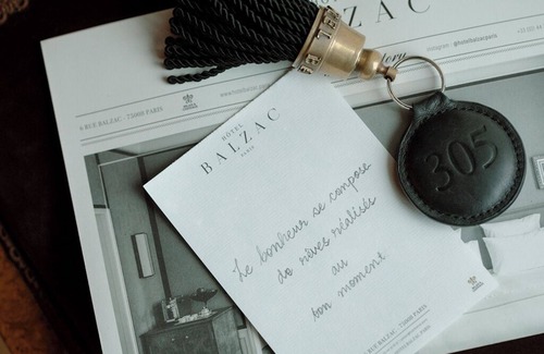 Faubourg-du-Roule Hotel | Indulge in Luxury at Hotel Balzac - 5 Star Stay Awaits