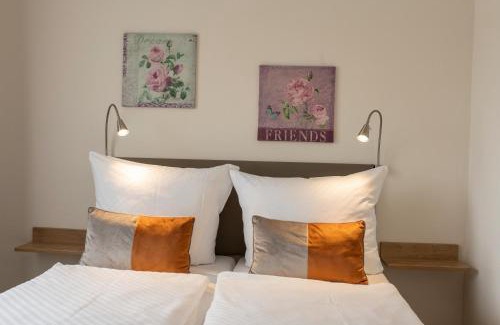 Wutha-Farnroda Hotel | Comfortable Stay at Hotel Bamberger Hof with Breakfast & Pets