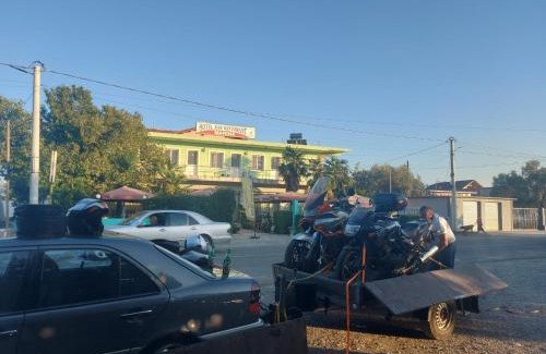 Mjede Hotel | Pet-Friendly Hotel Bar Restaurant Marina with Breakfast Options