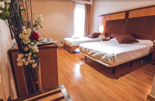Ciudad Jardin Hotel | Discover Hotel Bardo Recoletos Coco: 4-Star Comfort Awaits