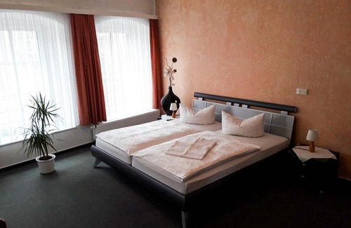 Doebeln Hotel | Family-Friendly Stays at Hotel Bavaria Awaits You!