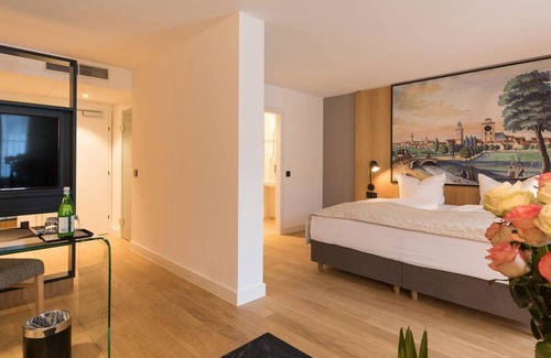 Erlangen Hotel | Comfort at Hotel Bayerischer Hof: 4-Star Family-Friendly Stay