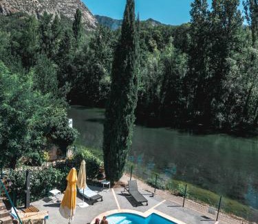 Pont-en-Royans Hotel | Serene Hotel Beau Rivage with Oceanfront Pool & Pet Welcome