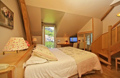 Rocamadour Hotel | Stylish Hotel Beau Site Notre Dame with Spa & Family Amenities