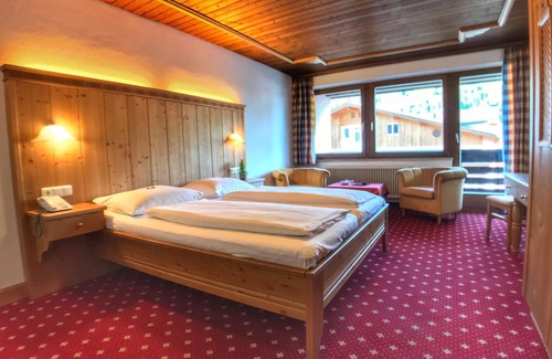 Kitzbuehel Hotel | Hotel Bechlwirt: Guest Rated 9.2 with Spa & Breakfast