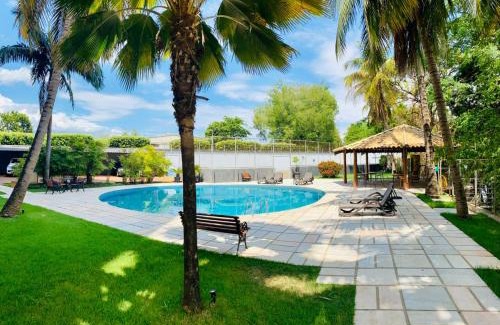 Itumbiara Hotel | Discover Hotel Beira Rio: Pet Friendly & Pool Access!