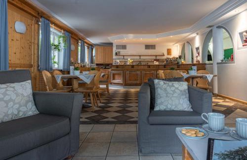 Male Hotel | Discover Hotel Bella di Bosco: Oceanfront Retreat Awaits