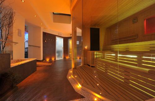 Male Hotel | Discover Hotel Bella di Bosco: Oceanfront Retreat Awaits
