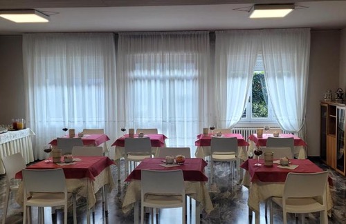 Siviano Hotel | Oceanfront Hotel Bellavista Meublè: Rated 9.2 by Guests