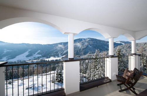 Muehlbach Am Hochkoenig Hotel | Relax at Hotel Bergheimat: Oceanfront Retreat with Spa