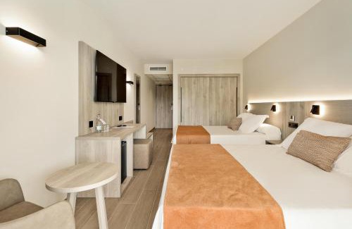 Mojacar Hotel | Relaxing Getaway at Hotel Best Oasis Tropical - Oceanfront Bliss