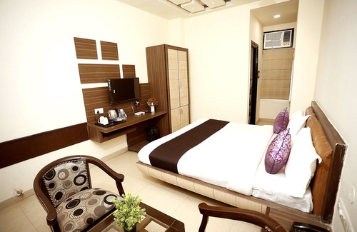 Kanpur Hotel | Discover Hotel Bhagyaraj Palace - Ideal Stay in Kanpur