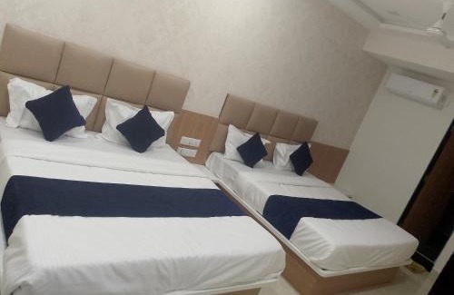 Petlad Hotel | Family-Friendly Stay at Hotel Bhavya Palace Awaits You