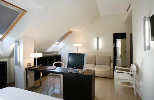 Moana Hotel | Pet-Friendly Hotel Bienestar Moaña with Oceanfront Spa