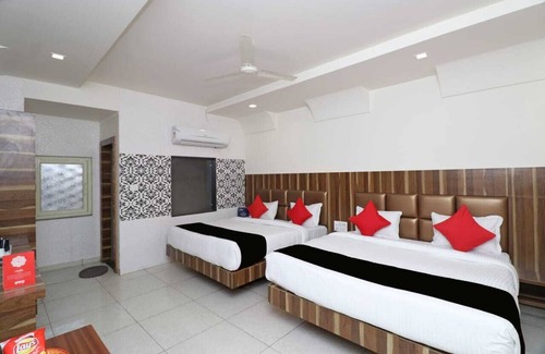 Taj Ganj Bed & Breakfast | Discover Hotel Big Dream Agra, Steps from the Taj Mahal