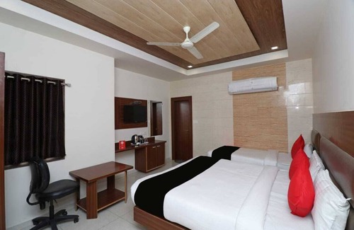 Taj Ganj Bed & Breakfast | Discover Hotel Big Dream Agra, Steps from the Taj Mahal