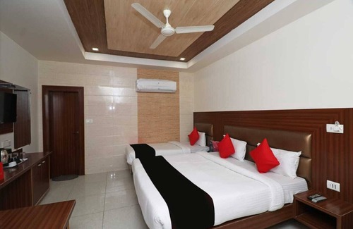 Taj Ganj Bed & Breakfast | Discover Hotel Big Dream Agra, Steps from the Taj Mahal