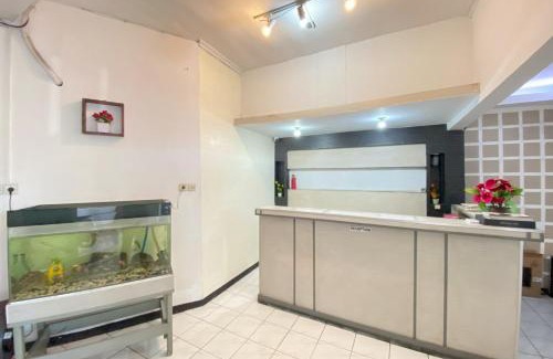 Malang Hotel | Budget-Friendly Stay at Hotel Bintang - Family Welcome!