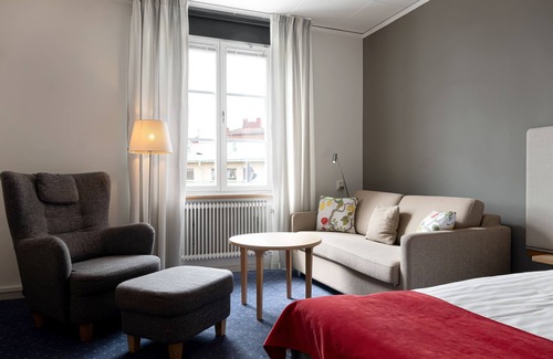 Strangnas Hotel | Welcoming Hotel Bishops Arms Strängnäs with Great Amenities