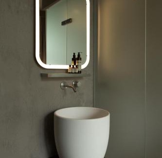 Stadscentrum Hotel | Discover Blue Inspired by Manna: Family-Friendly Retreat